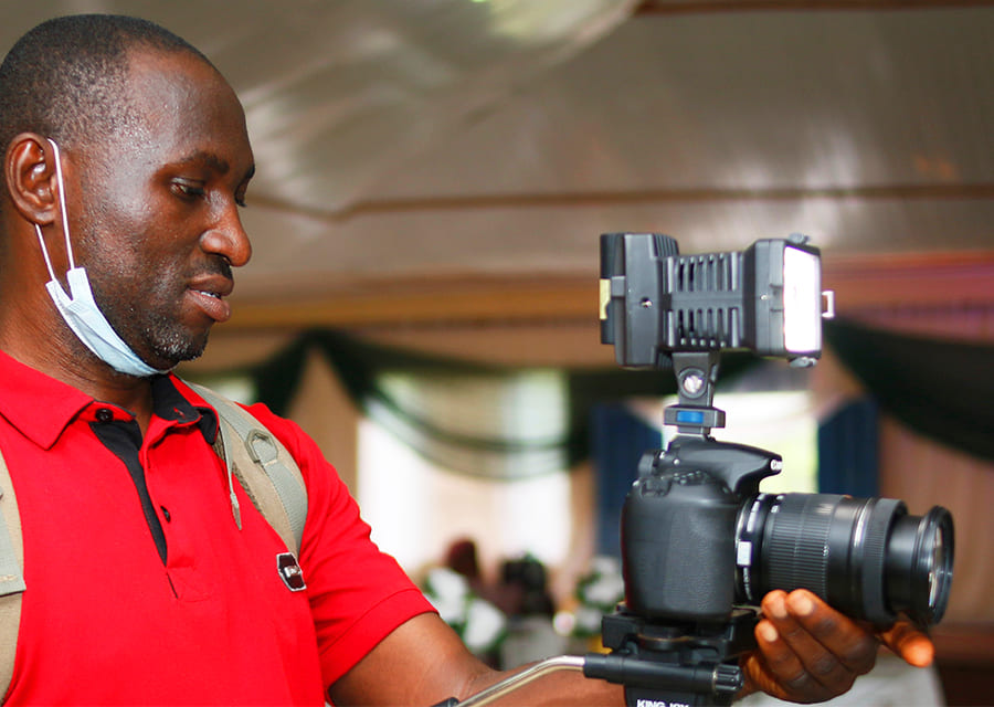 Behind the scene of shooting a brand video ad